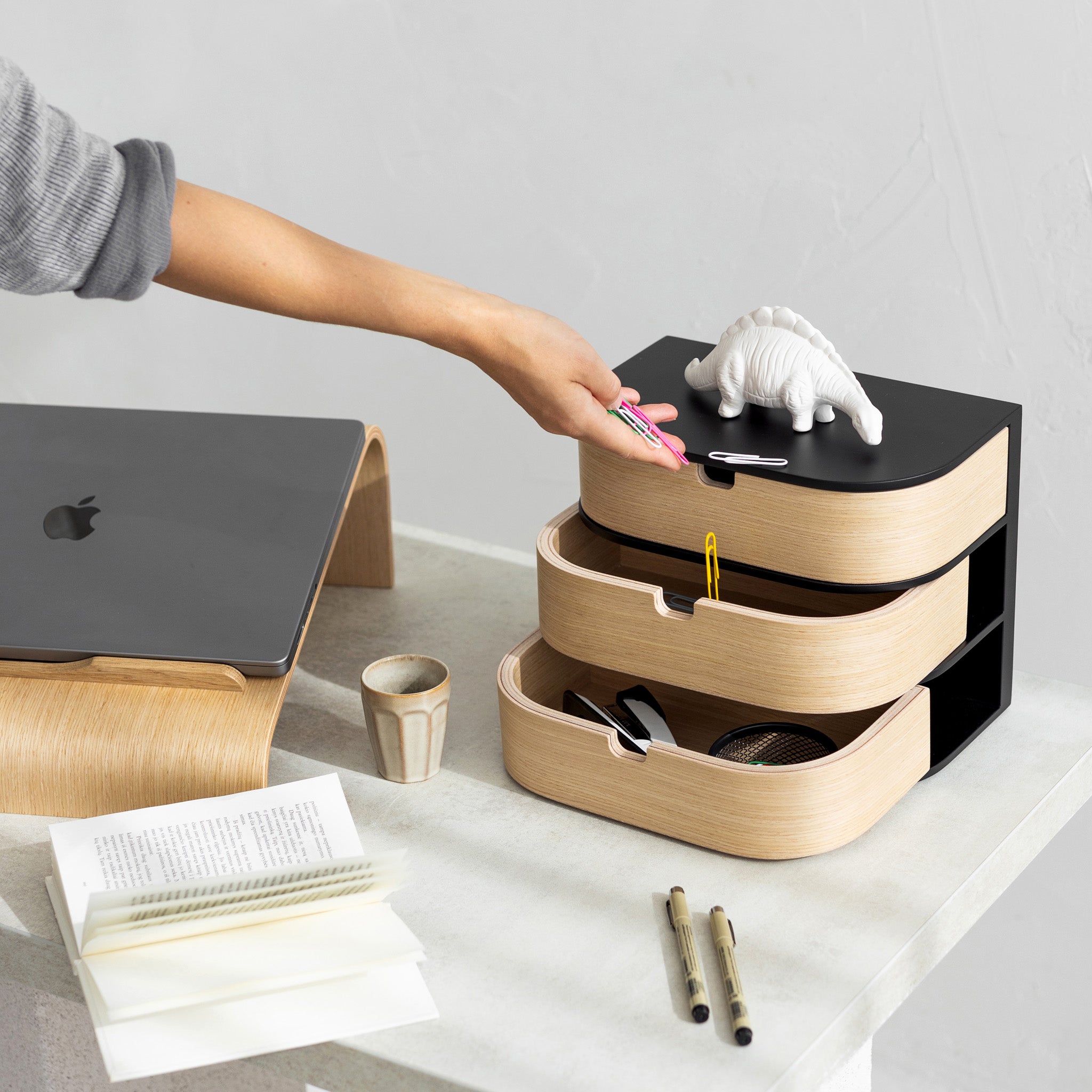 Mounted separate wood drawer box, Desk organization ideas-3